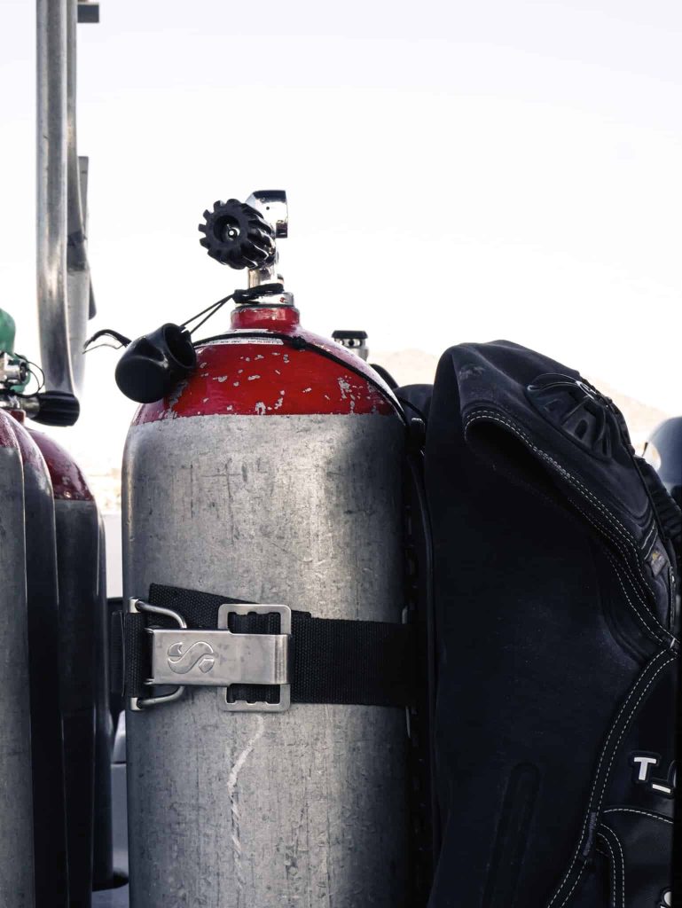 Air tank used for scuba diving